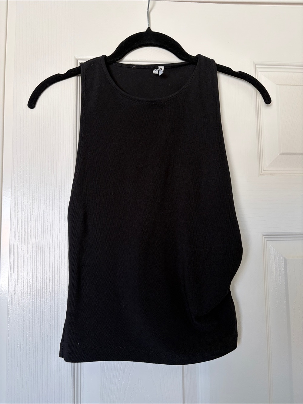Black Sleeveless Tank Top - Classic Everyday Layering